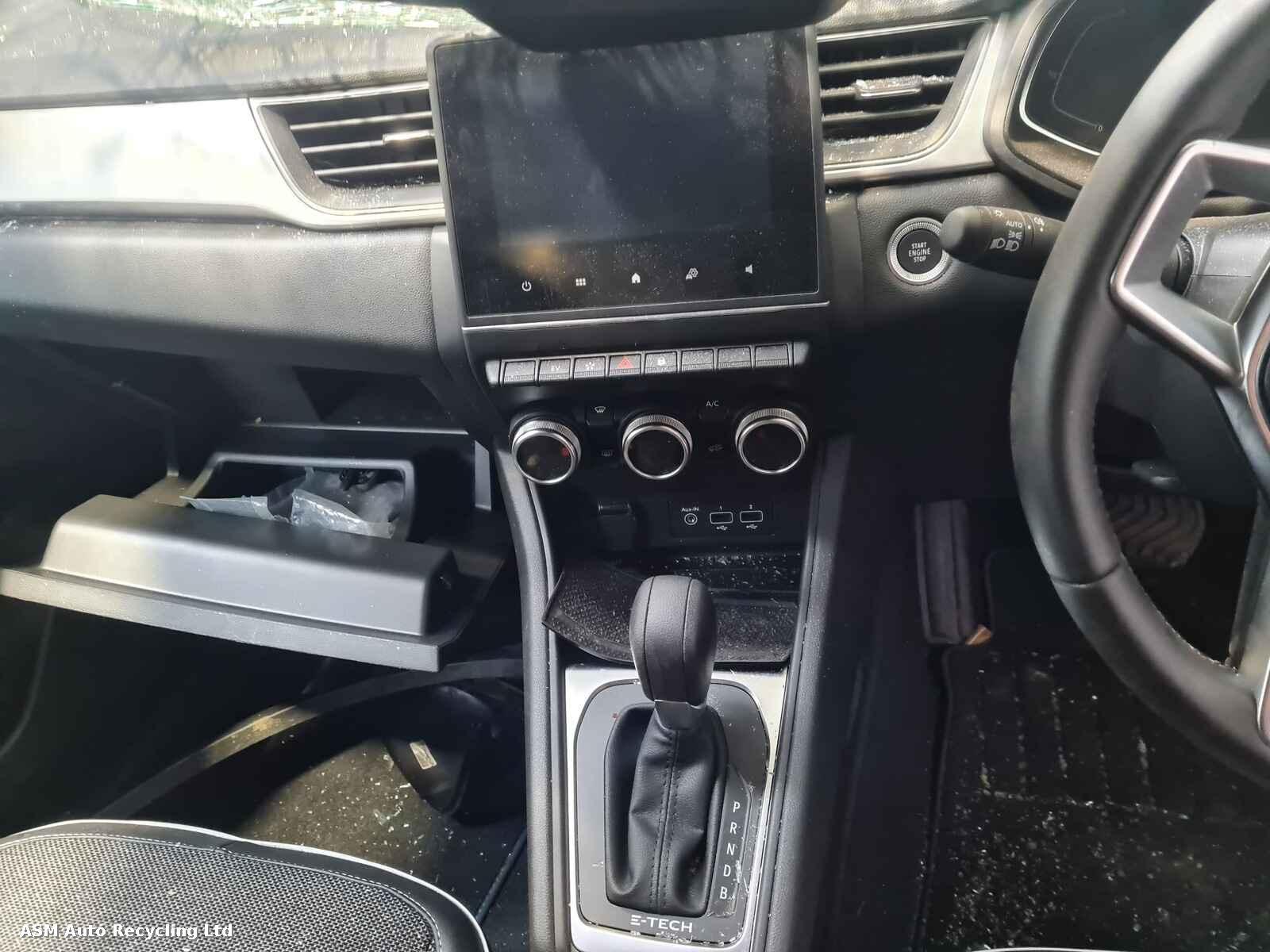 View Auto part Renault Captur 2023 5 Door Hatchback Breaking