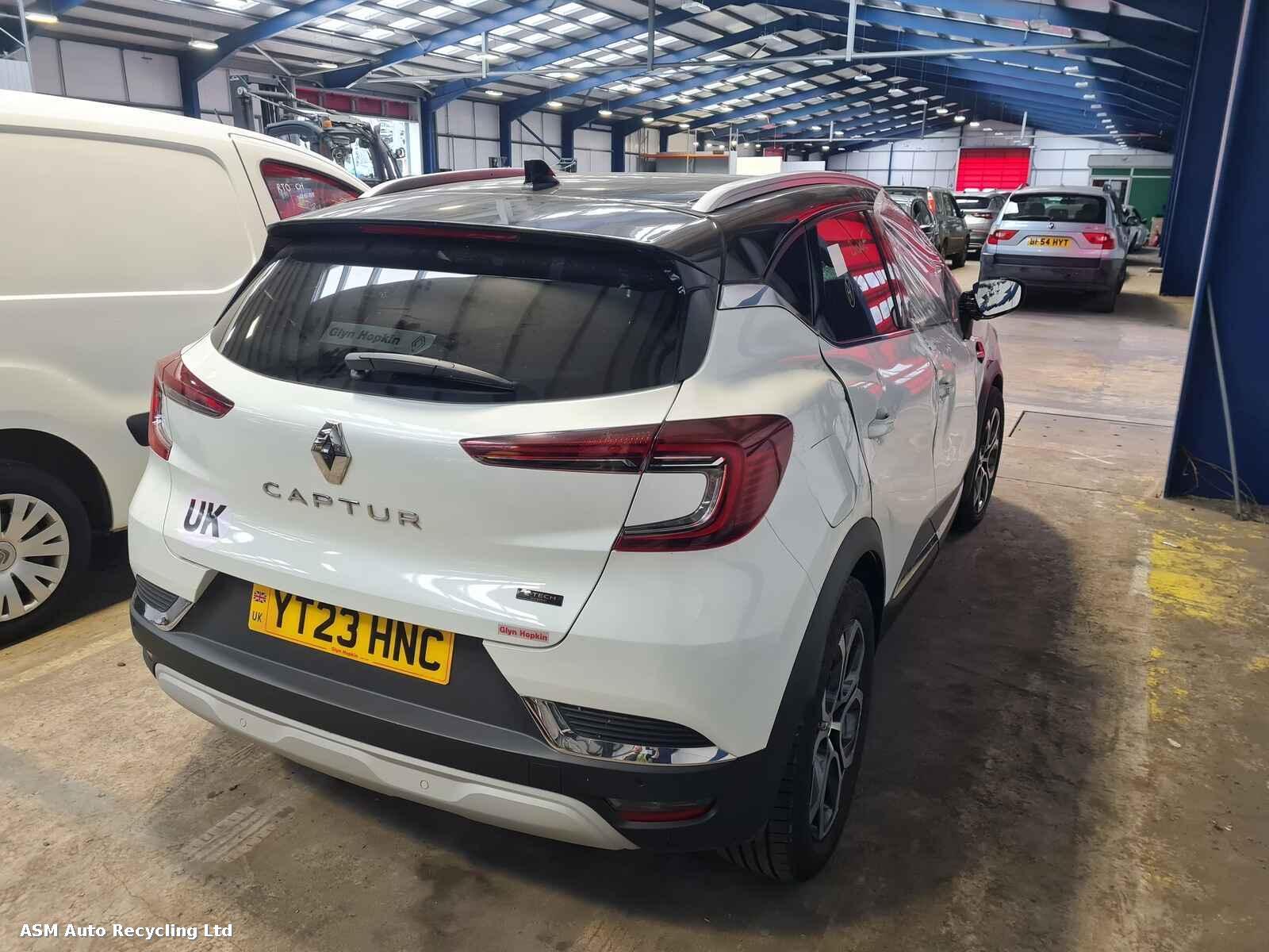 View Auto part Renault Captur 2023 5 Door Hatchback Breaking