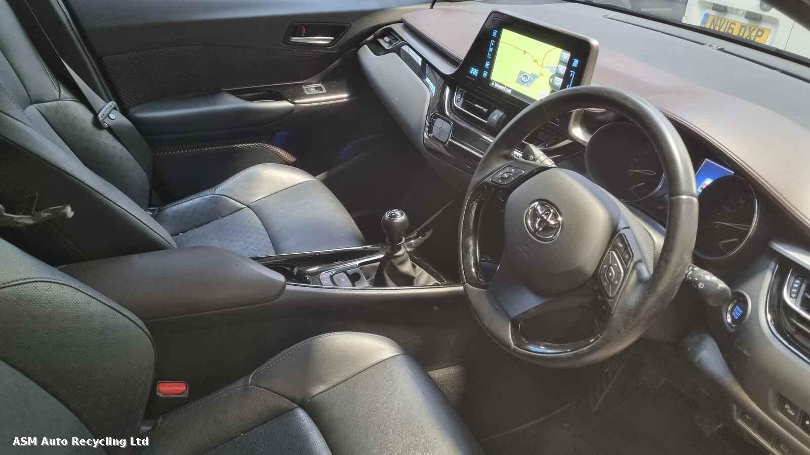 View Auto part Toyota C-hr 2019 5 Door Hatchback Breaking