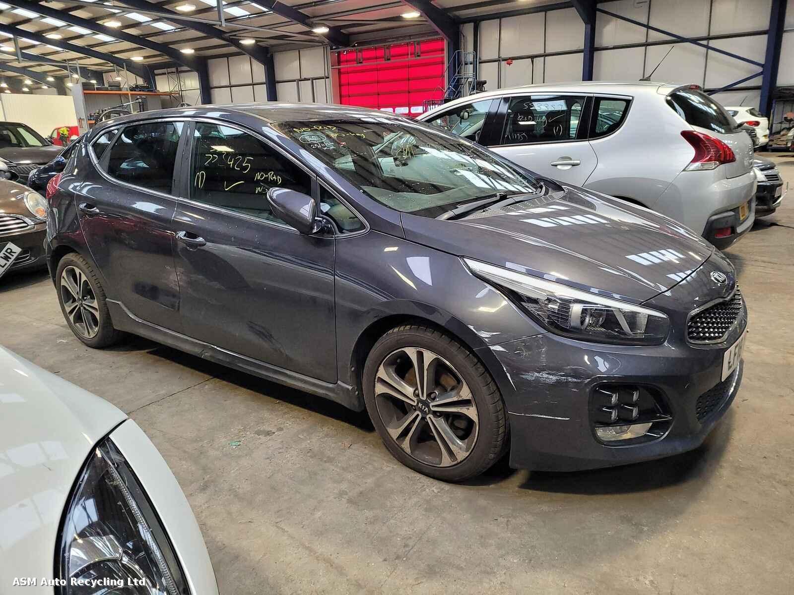 Image for a Kia Ceed 2018 5 Door Hatchback Breaking