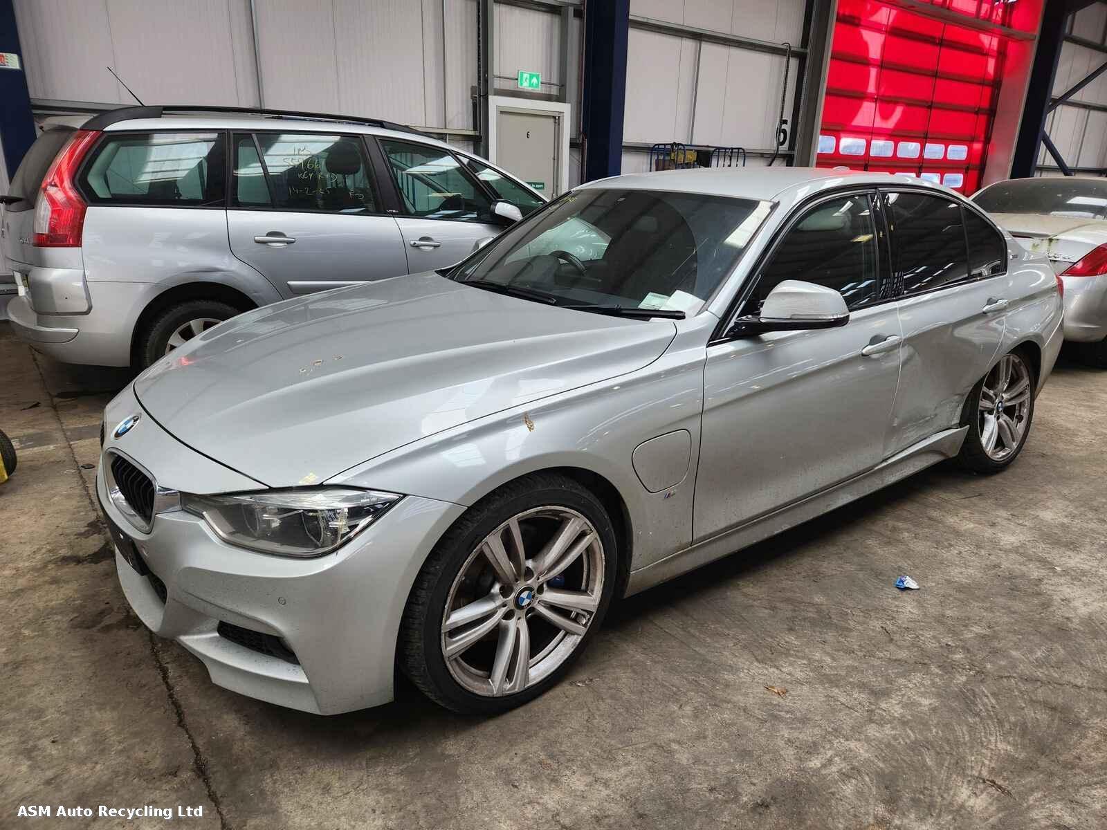 View Auto part Bmw 3 Series 2017 4 Door Saloon Breaking