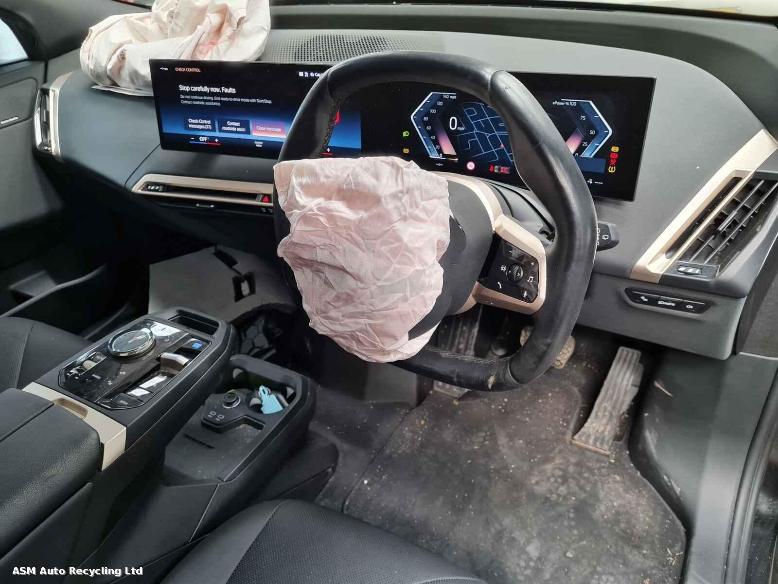 View Auto part Bmw Ix 2022 5 Door Estate Breaking
