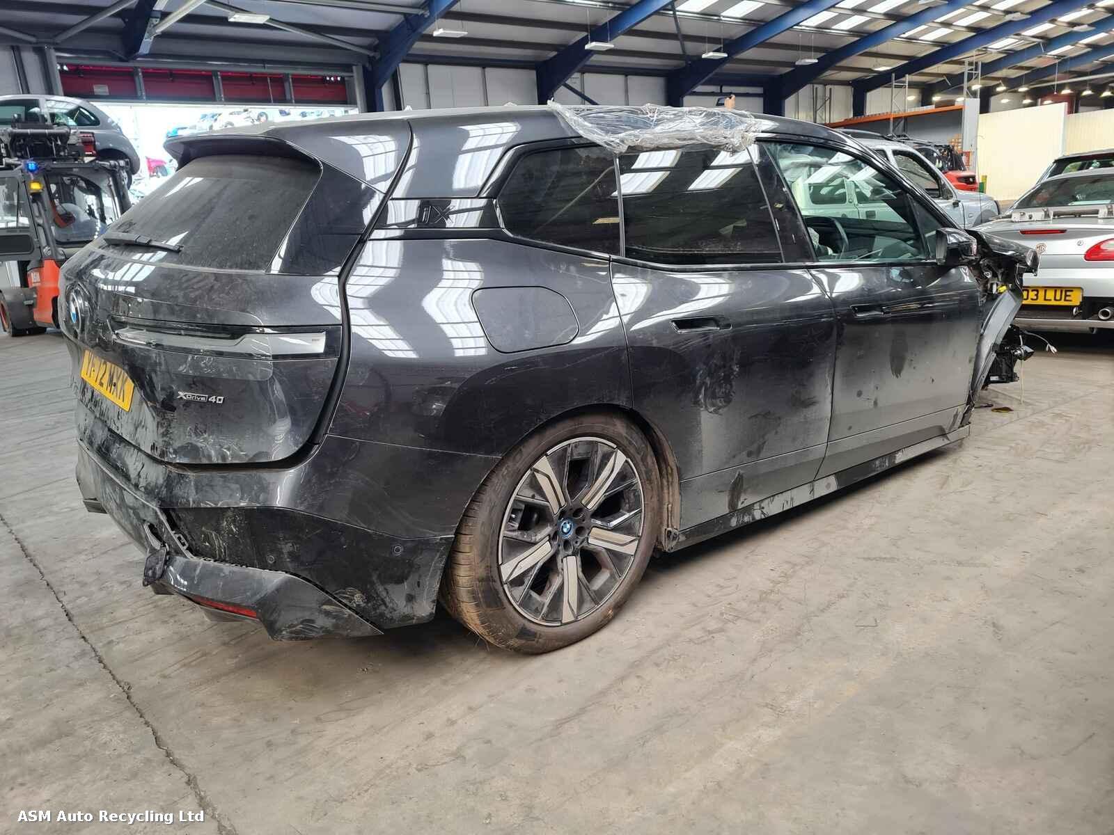 View Auto part Bmw Ix 2022 5 Door Estate Breaking