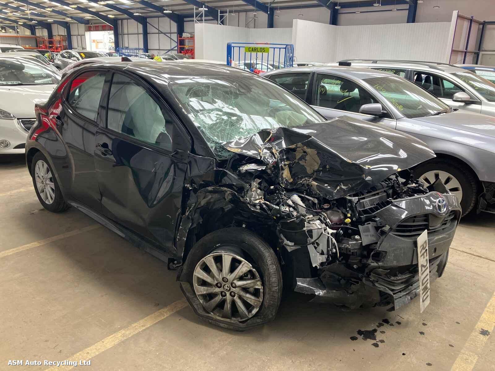 Image for a Toyota Yaris 2021 5 Door Hatchback Breaking