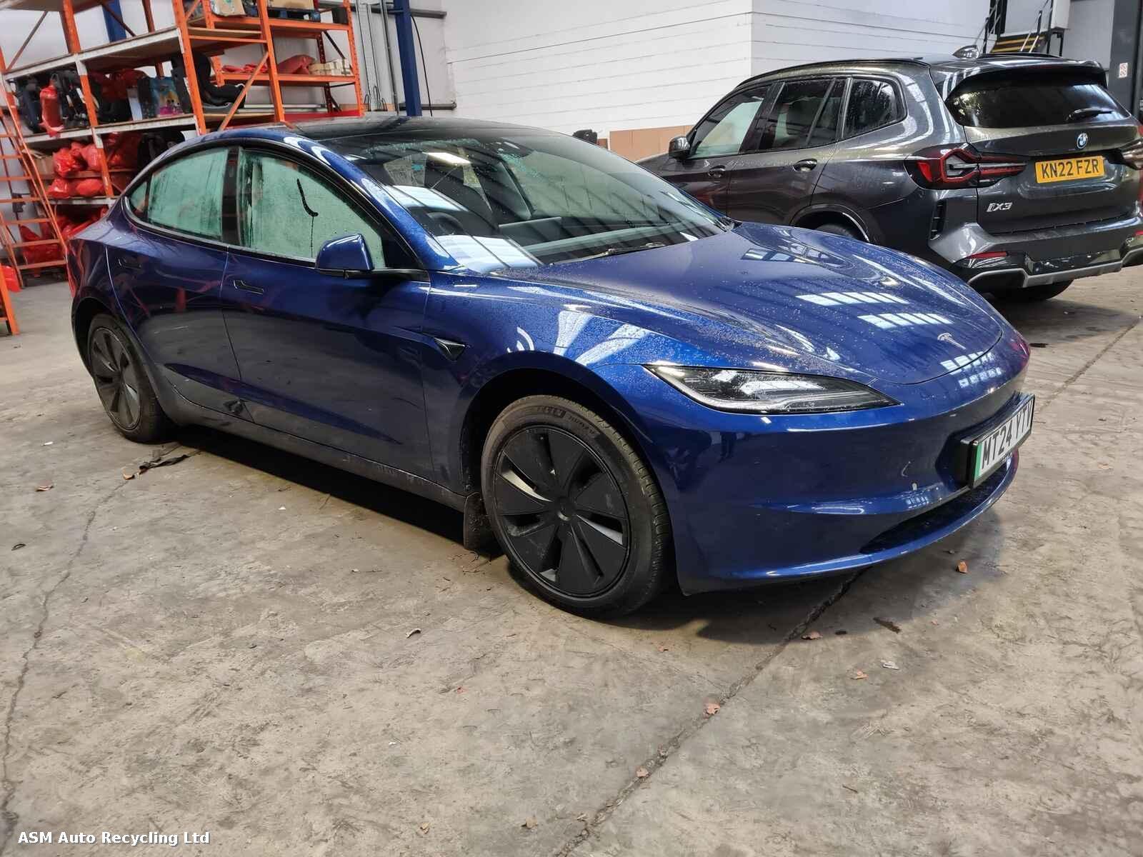 Image for a Tesla Model 3 2024 4 Door Saloon Breaking