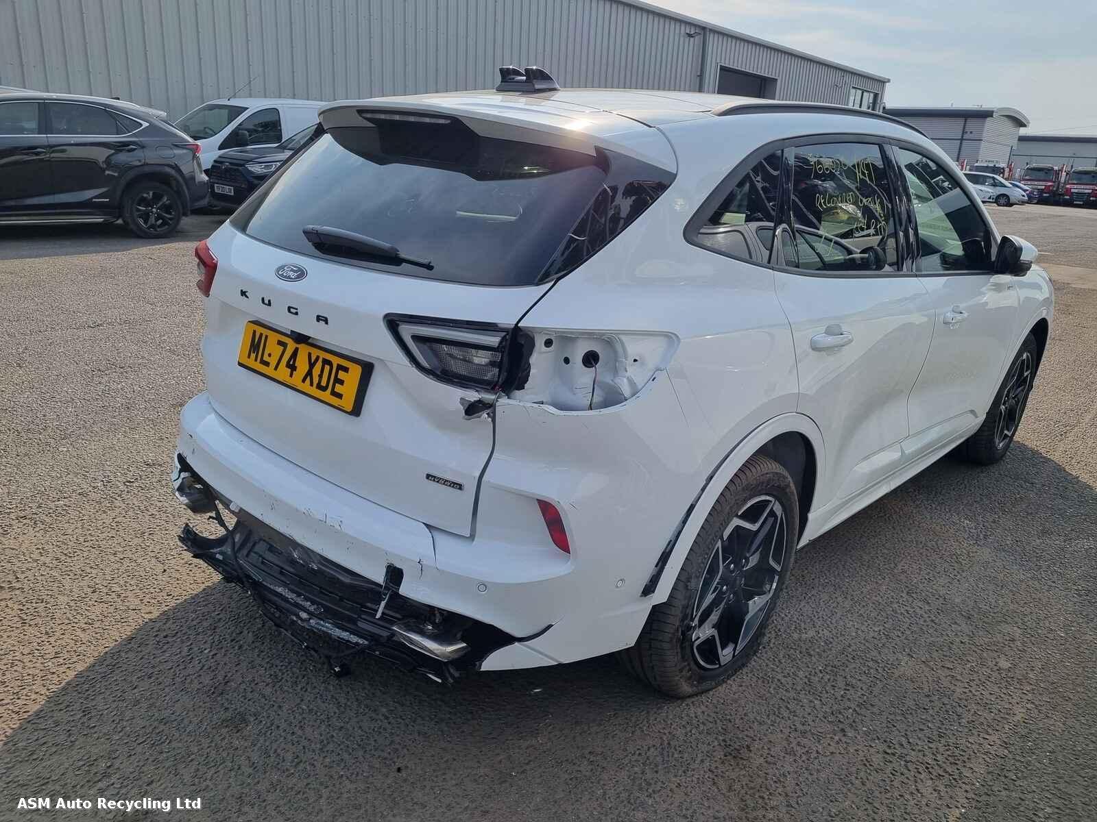 View Auto part Ford Kuga 2024 5 Door Hatchback Breaking