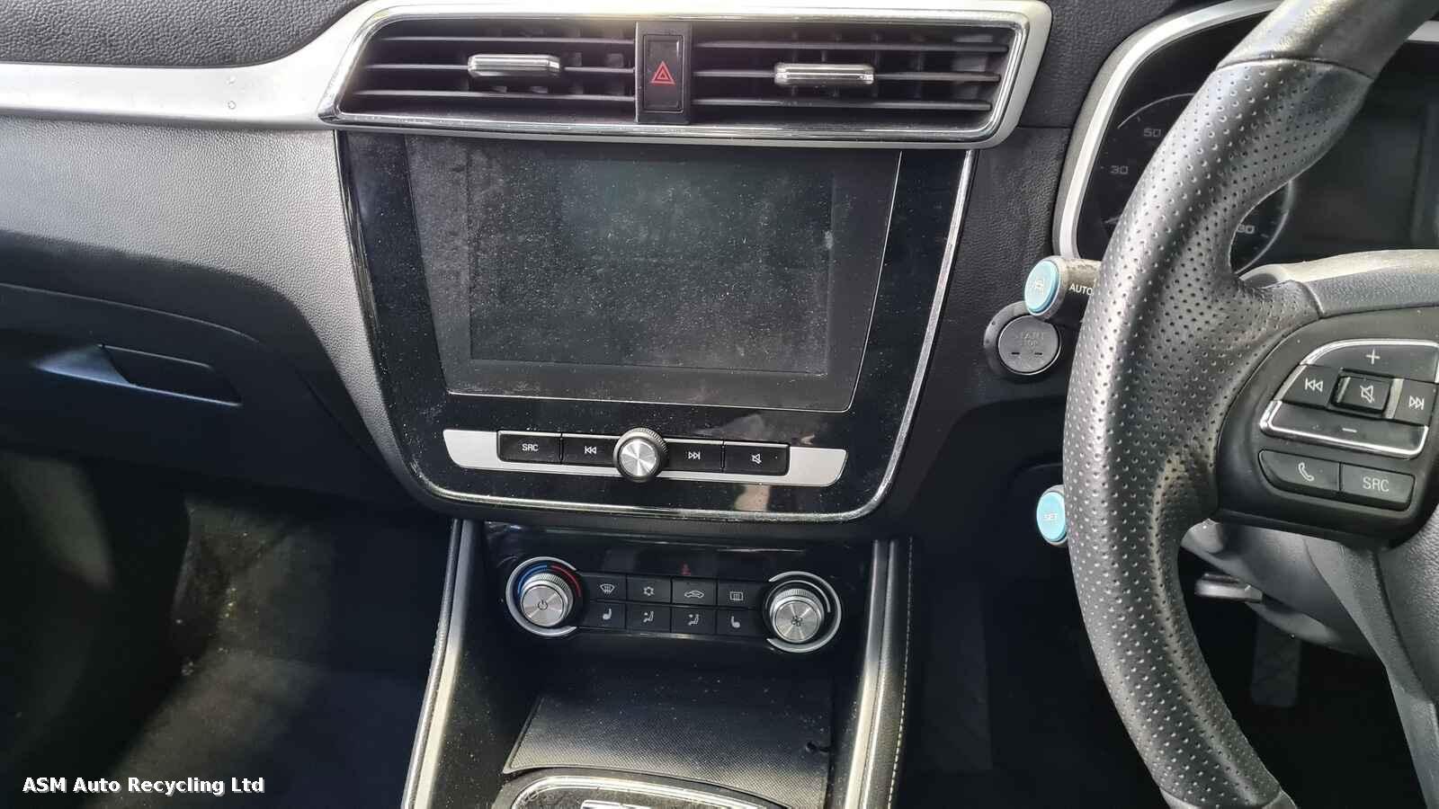 View Auto part Mg Zs 2021 5 Door Hatchback Breaking
