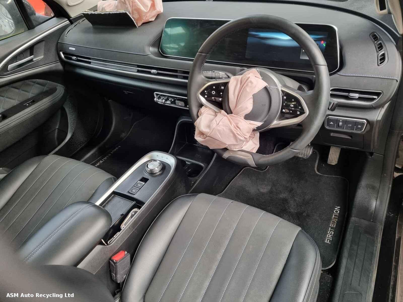 View Auto part Gwm Ora Funky Cat 2023 5 Door Hatchback Breaking