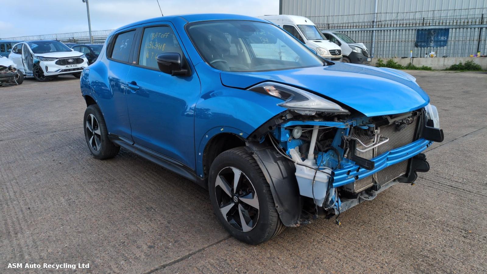 Image for a Nissan Juke 2018 5 Door Hatchback Breaking