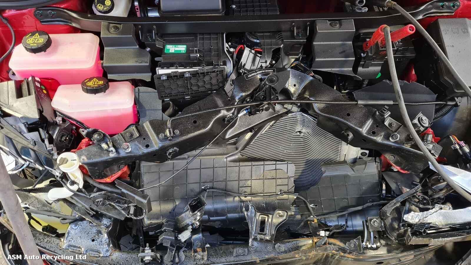 View Auto part Mg Mg4 2024 5 Door Hatchback Breaking