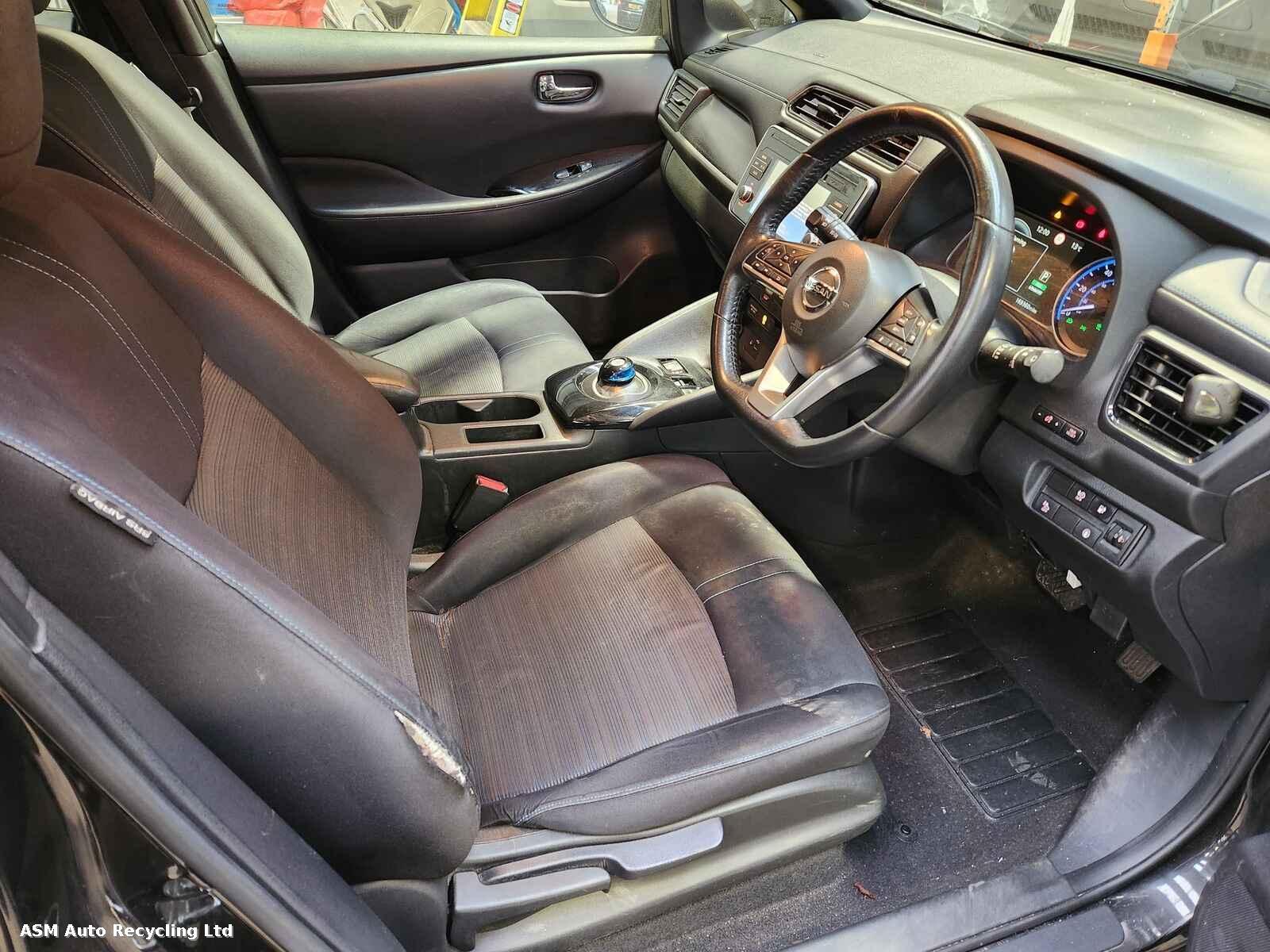 View Auto part Nissan Leaf 2018 5 Door Hatchback Breaking
