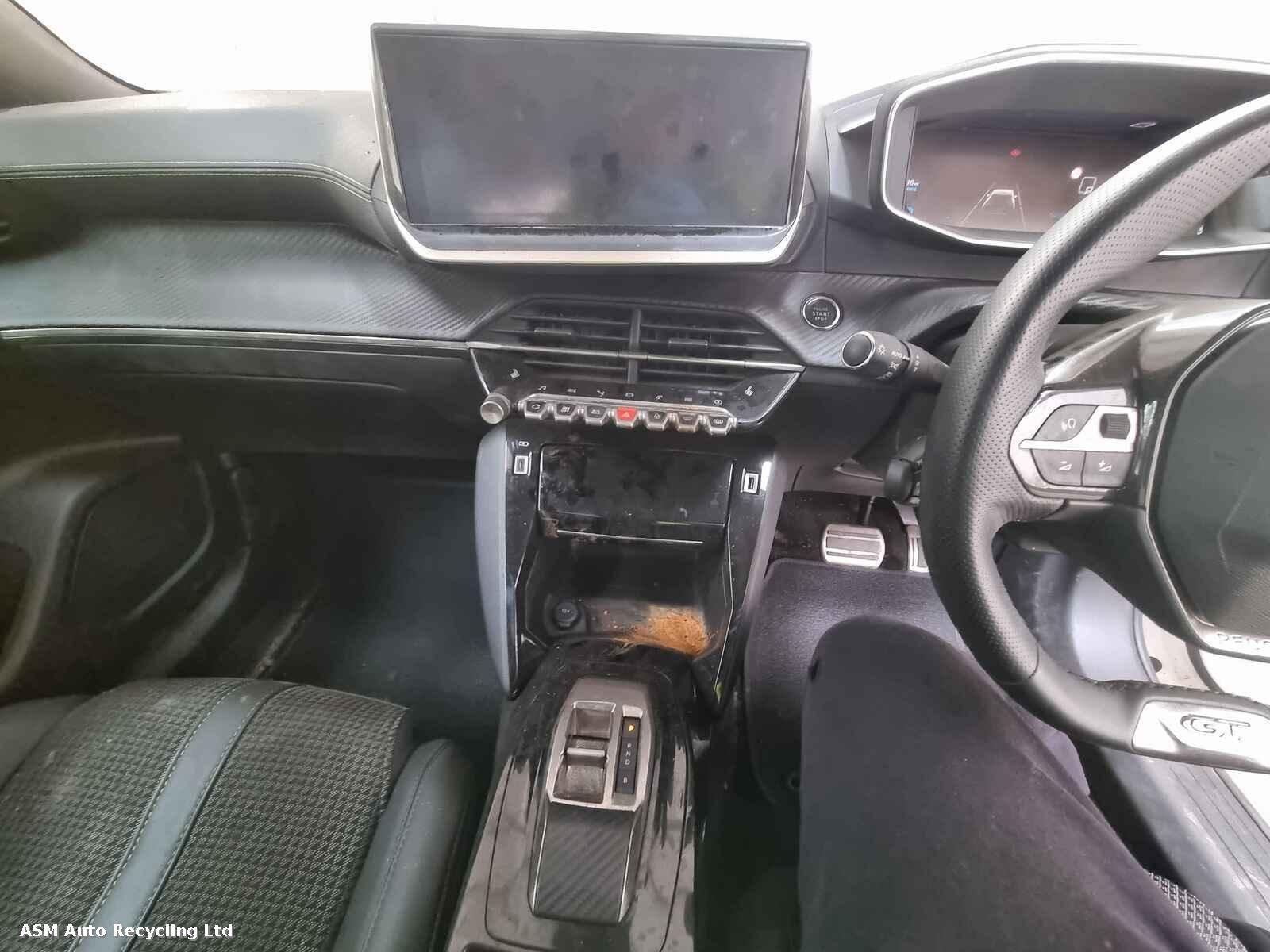 View Auto part Peugeot 2008 2024 5 Door Hatchback Breaking