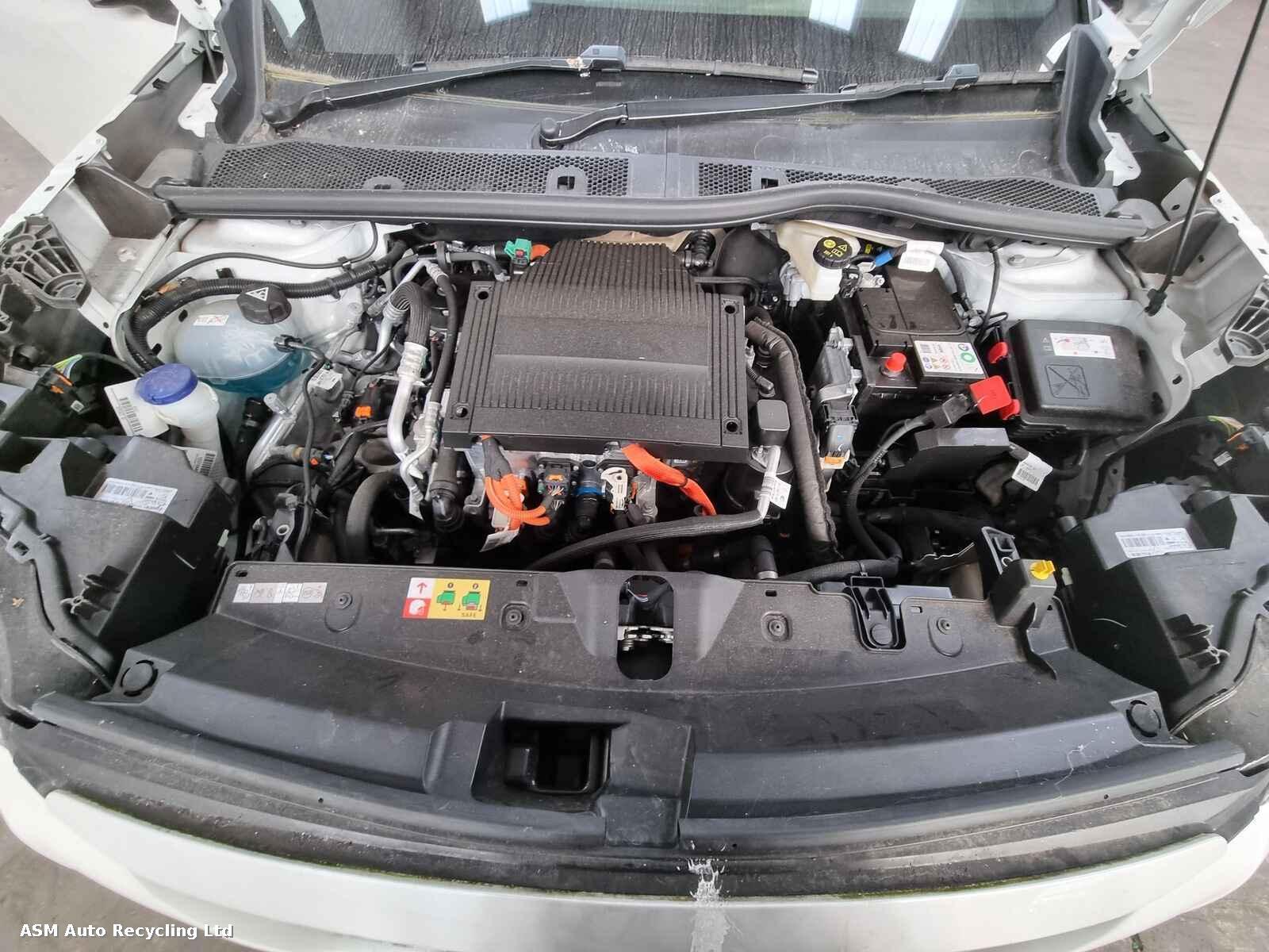 View Auto part Peugeot 2008 2024 5 Door Hatchback Breaking