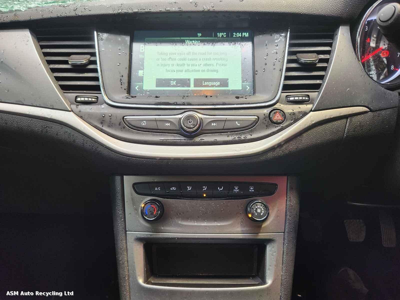 View Auto part Vauxhall Astra 2018 5 Door Hatchback Breaking
