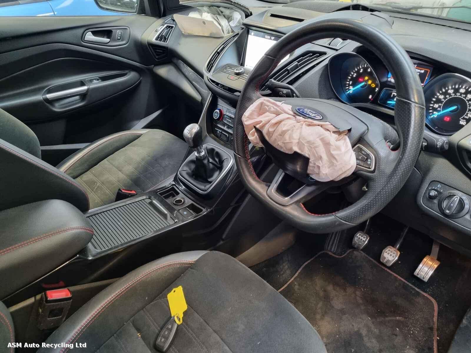 Ford Kuga 2019 5 Door Hatchback Breaking View Auto part Ford Kuga 2019 5 Door Hatchback Breaking