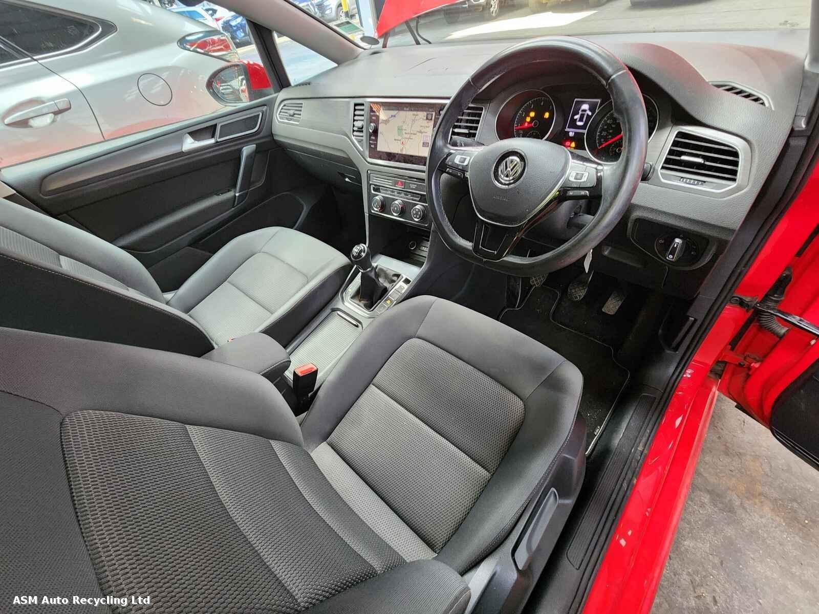 View Auto part Volkswagen Golf Sv 2018 5 Door Mpv Breaking