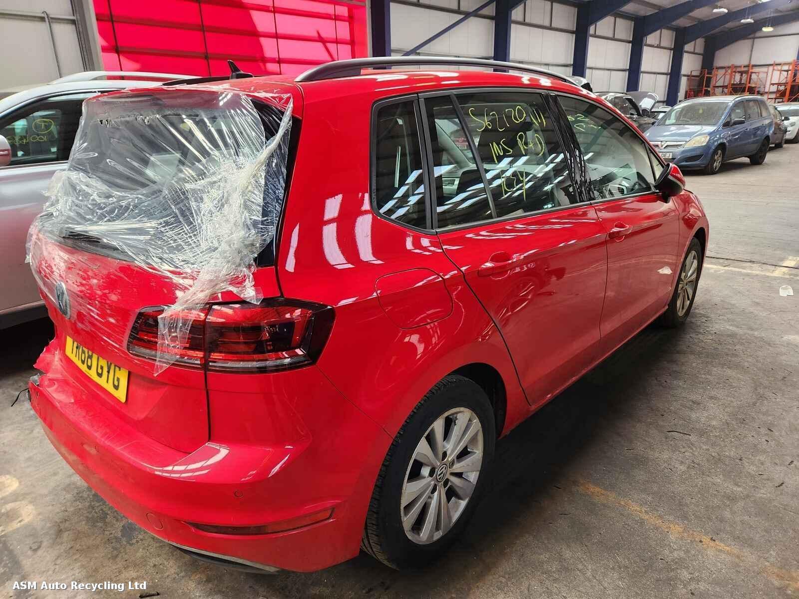 View Auto part Volkswagen Golf Sv 2018 5 Door Mpv Breaking