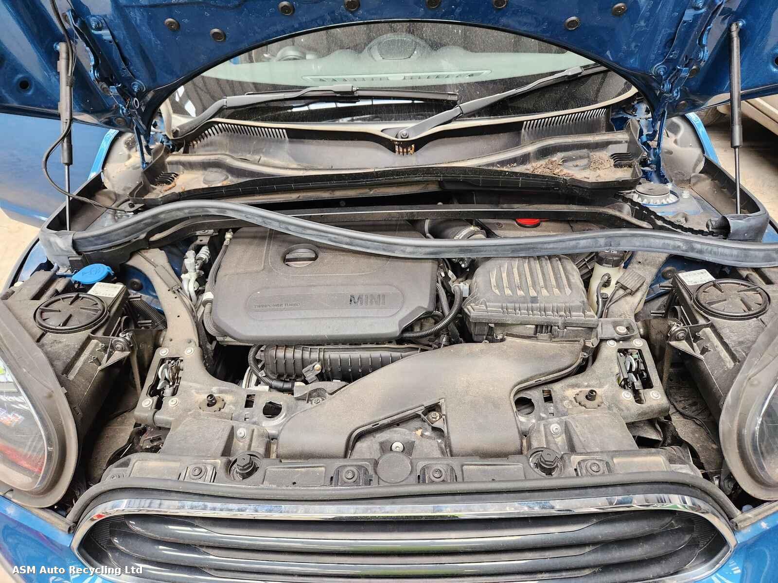 View Auto part Mini (bmw) Countryman 2019 5 Door Hatchback Breaking