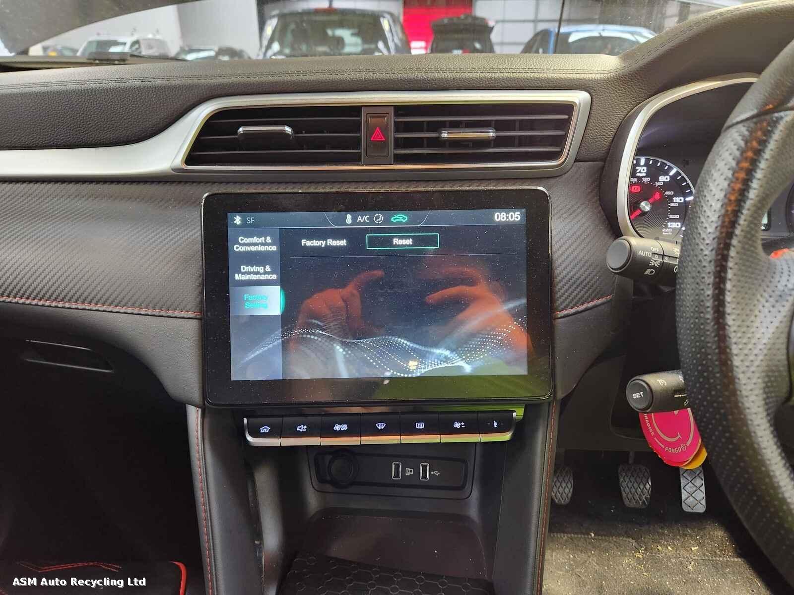 View Auto part Mg Zs 2022 5 Door Hatchback Breaking