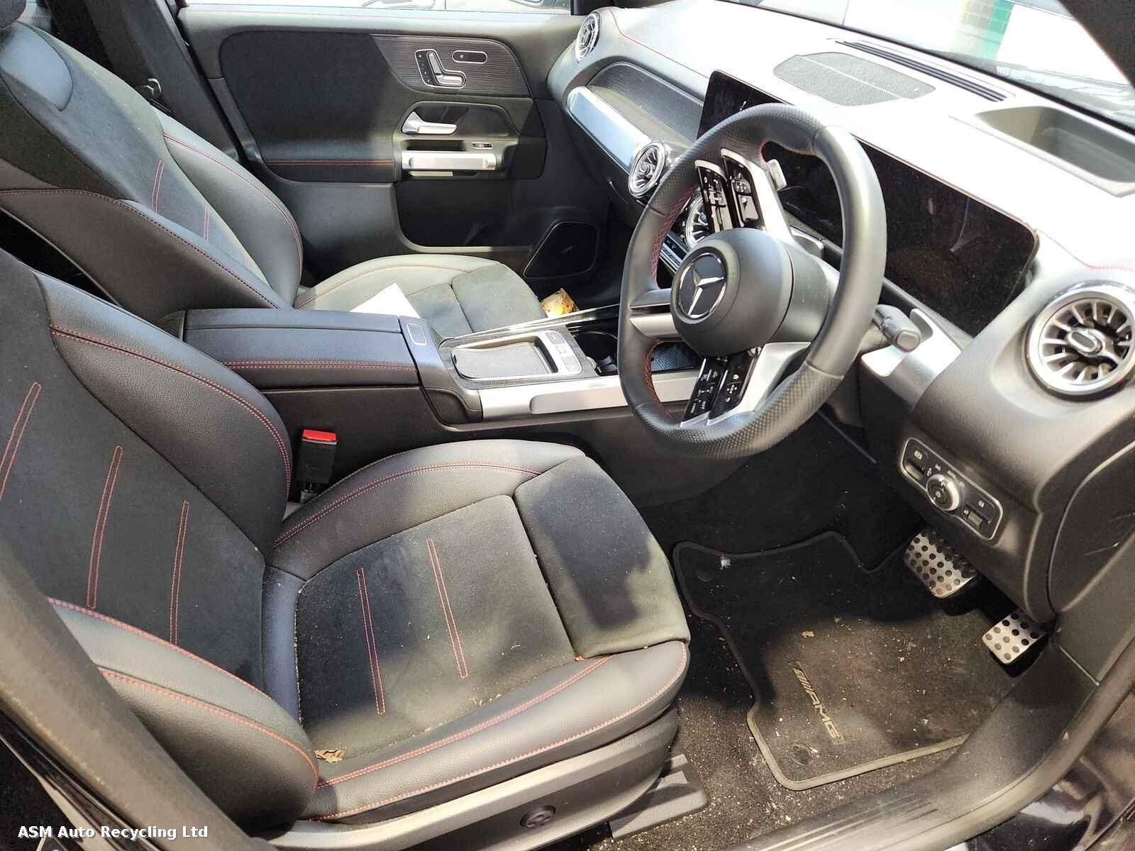 View Auto part Mercedes Eqb 2024 5 Door Estate Breaking