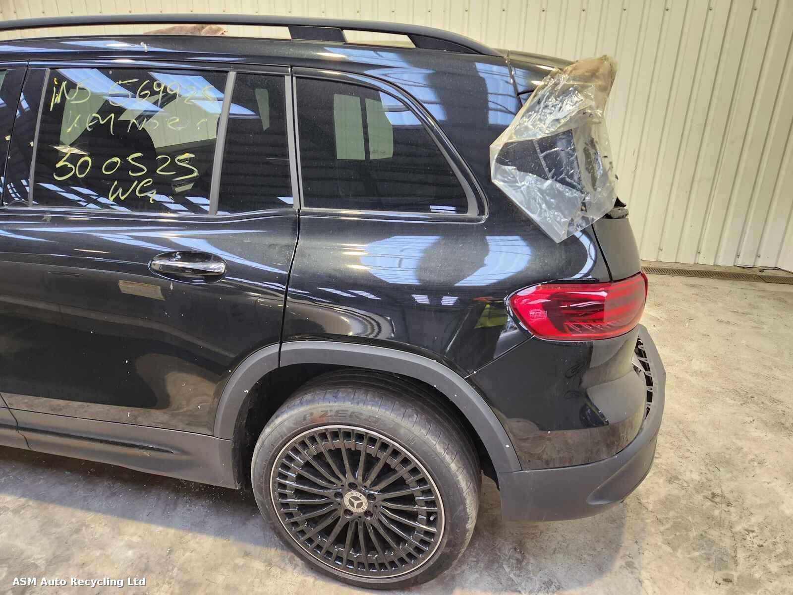 View Auto part Mercedes Eqb 2024 5 Door Estate Breaking