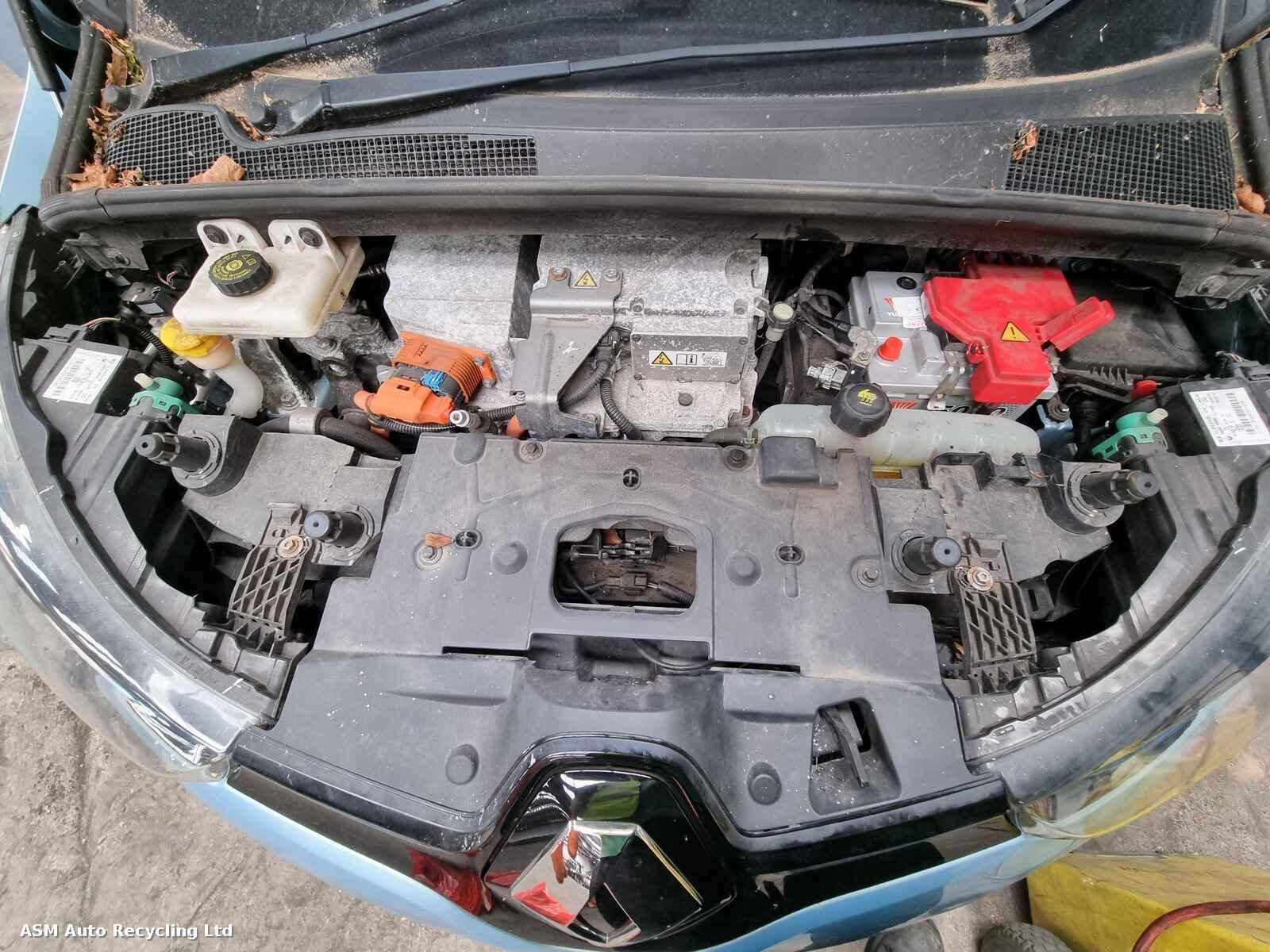 View Auto part Renault Zoe 2015 5 Door Hatchback Breaking