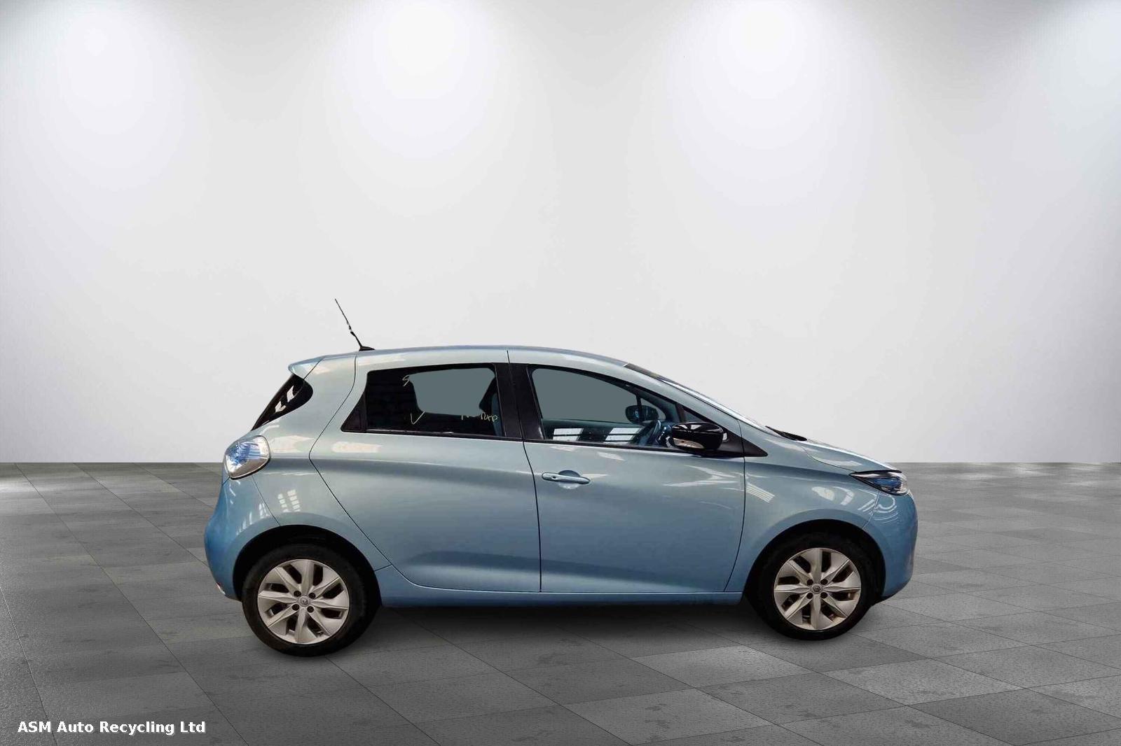 View Auto part Renault Zoe 2015 5 Door Hatchback Breaking