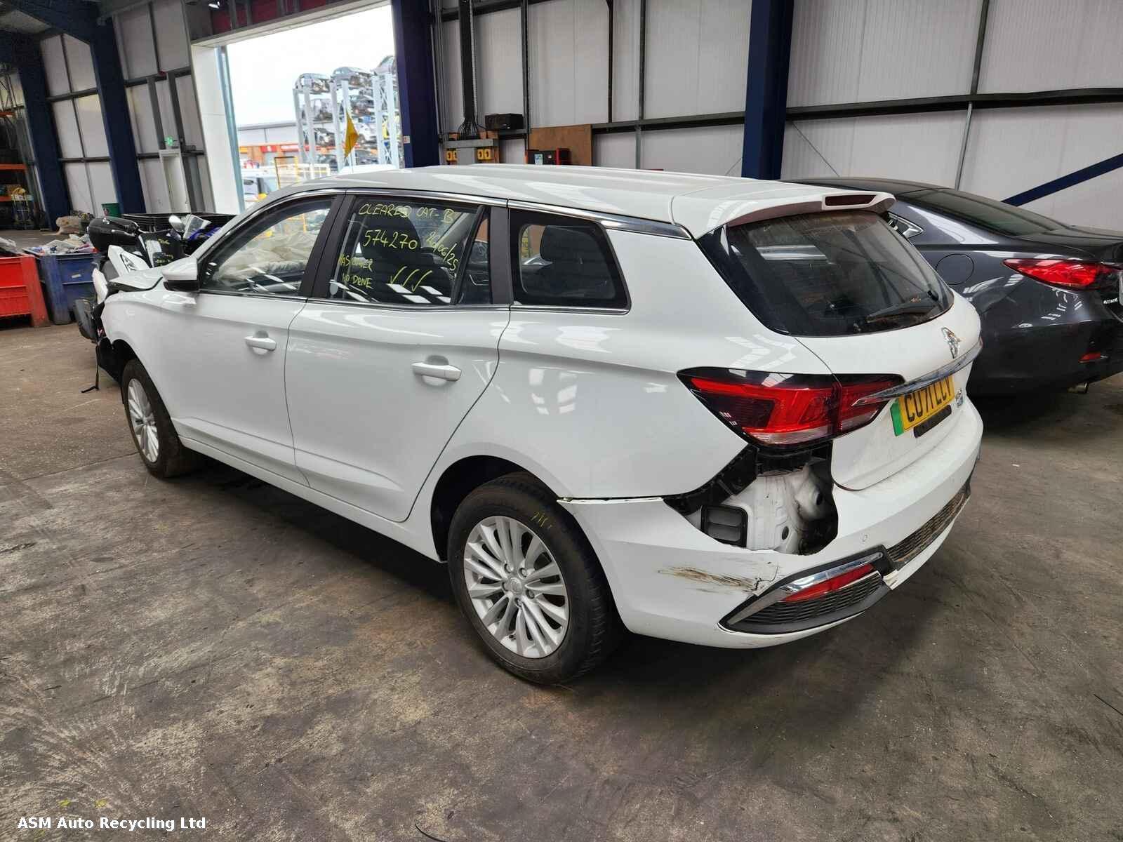 View Auto part Mg Mg5 2021 5 Door Estate Breaking