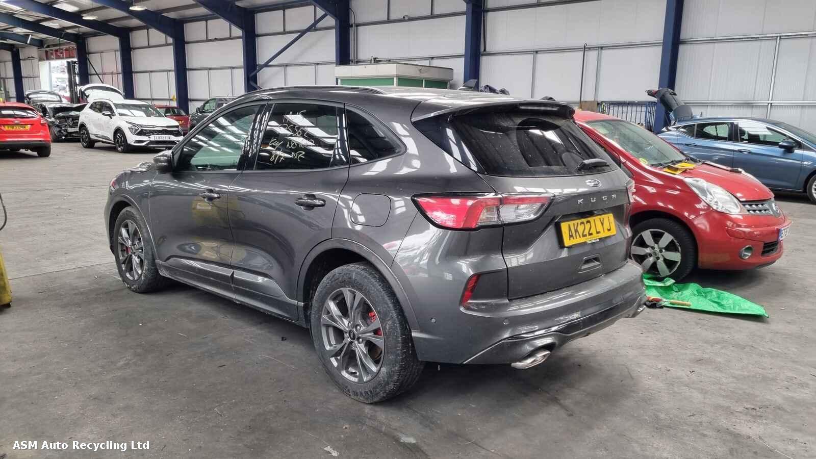 View Auto part Ford Kuga 2022 5 Door Hatchback Breaking
