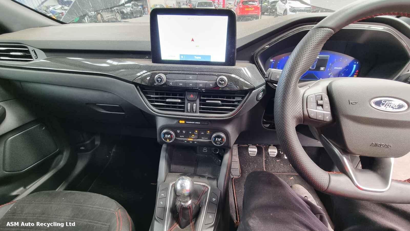 View Auto part Ford Kuga 2022 5 Door Hatchback Breaking