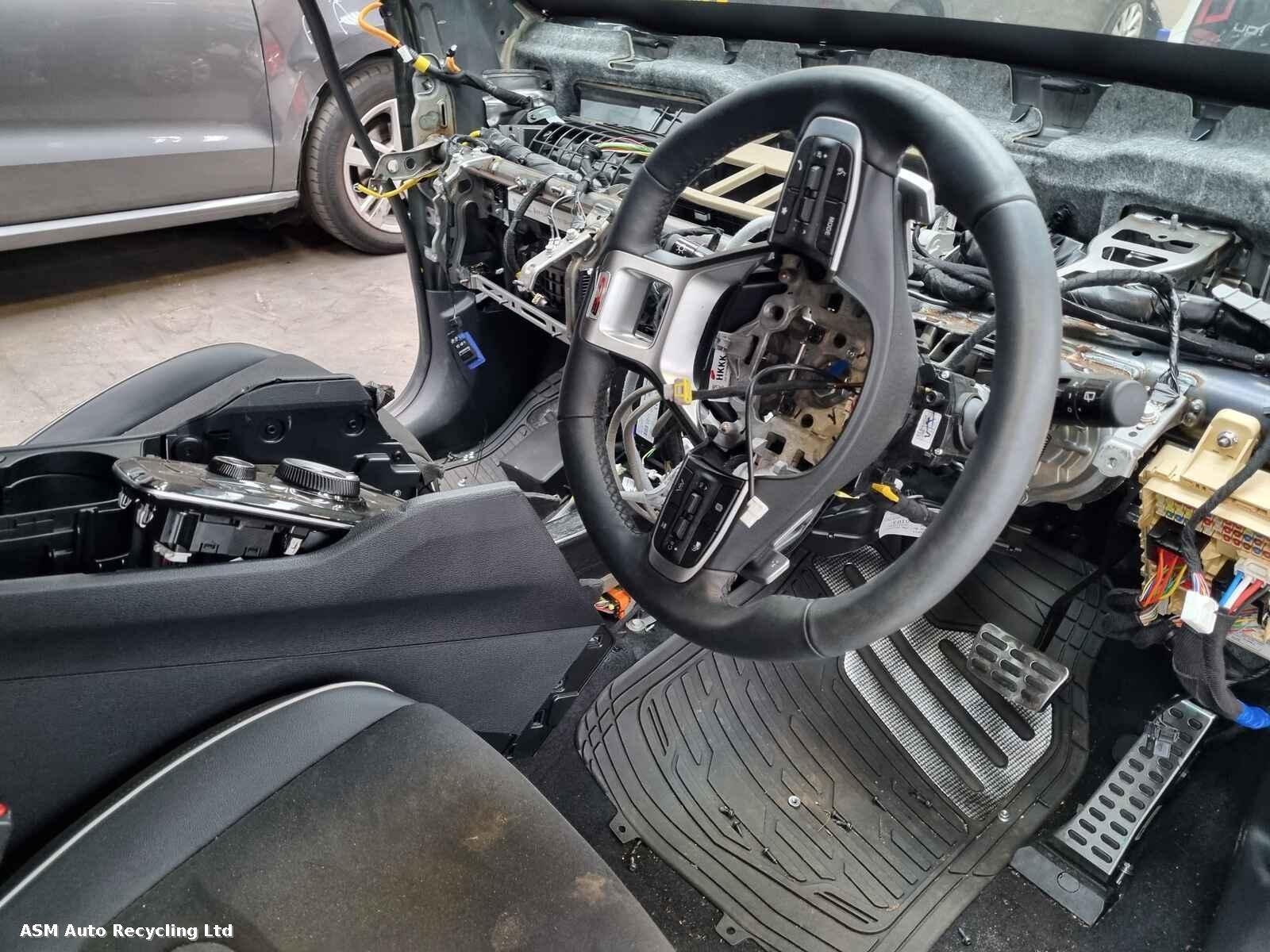 View Auto part Kia Sportage 2025 5 Door Estate Breaking