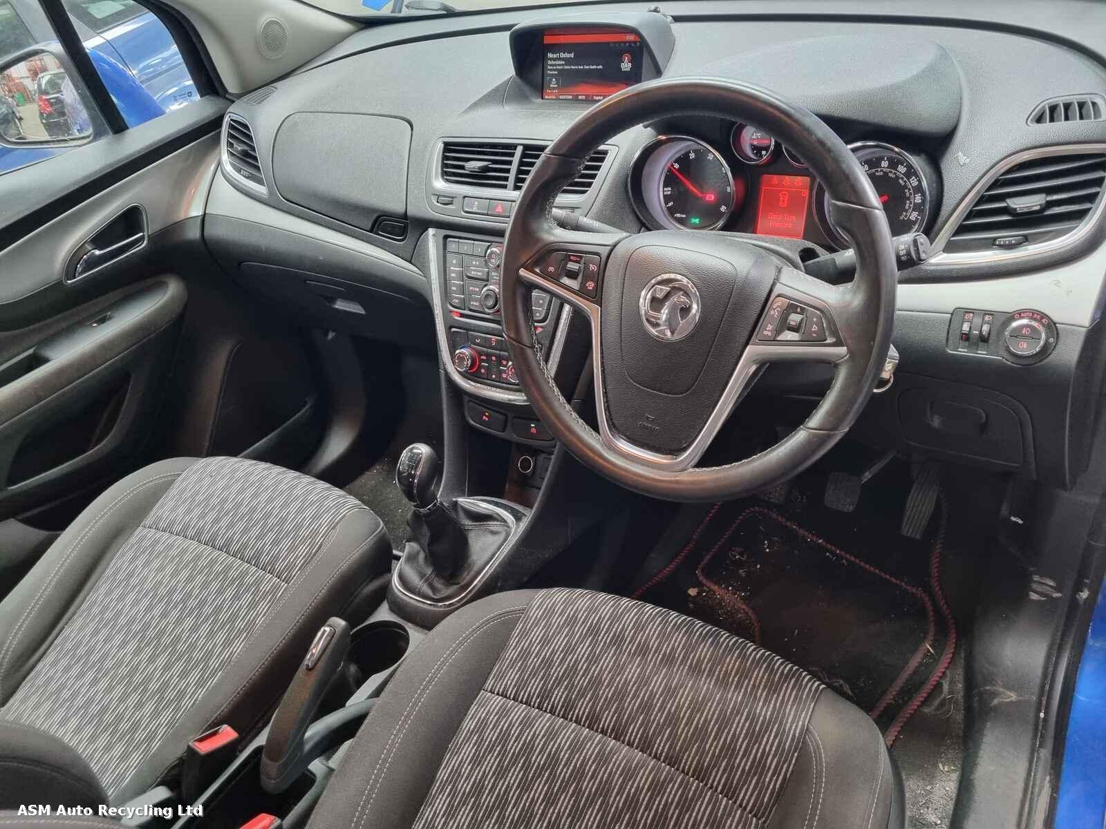 View Auto part Vauxhall Mokka 2015 5 Door Hatchback Breaking