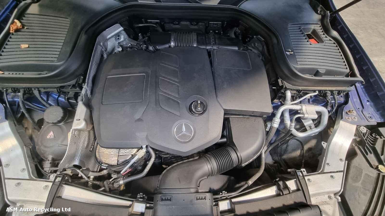 View Auto part Mercedes Glc 2020 5 Door Estate Breaking