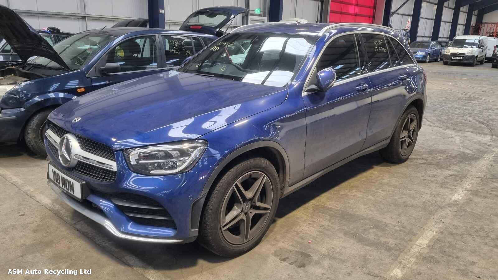 View Auto part Mercedes Glc 2020 5 Door Estate Breaking