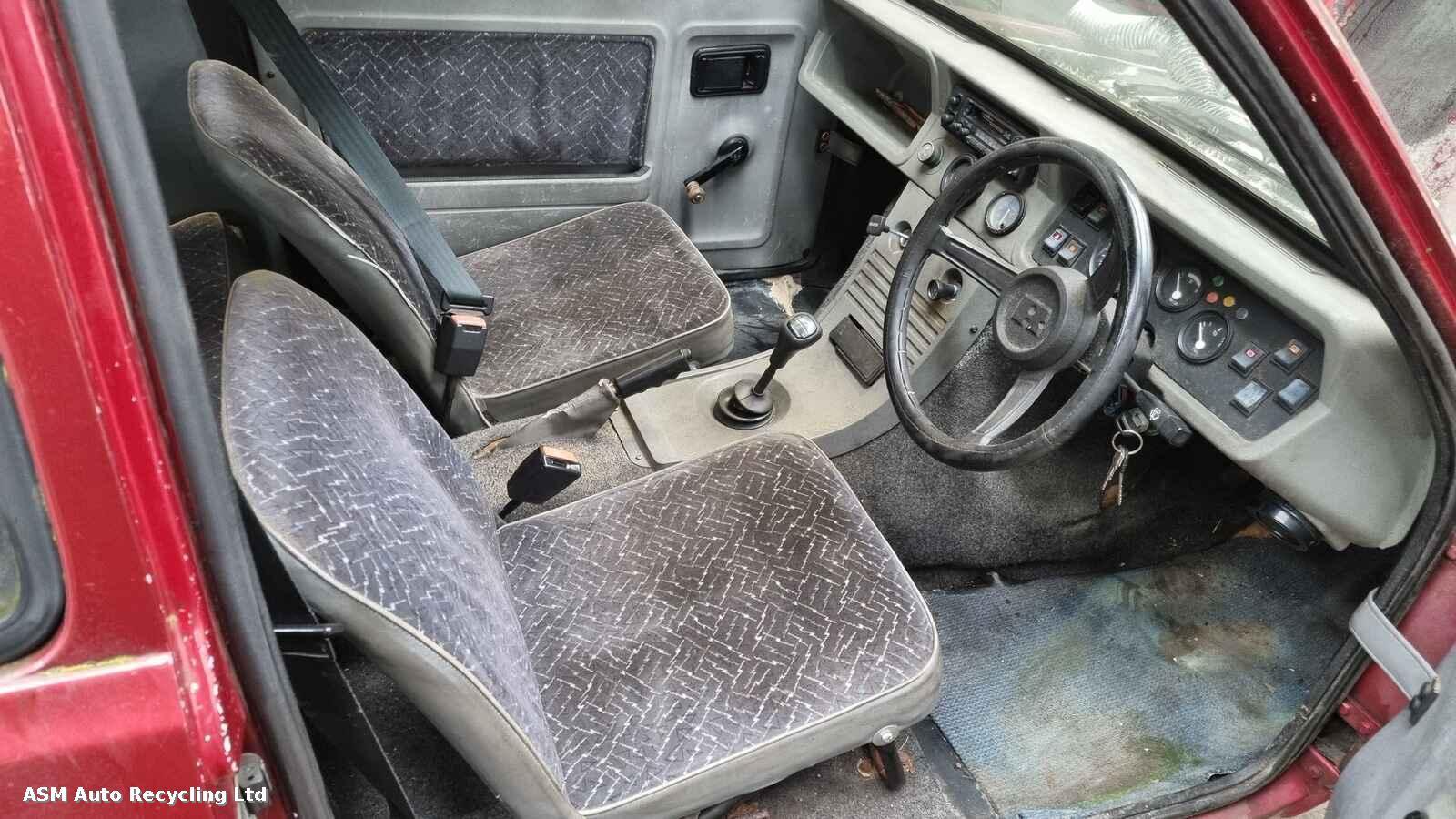Reliant Robin 1998 Unknown Unknown Breaking View Auto part Reliant Robin 1998 Unknown Unknown Breaking