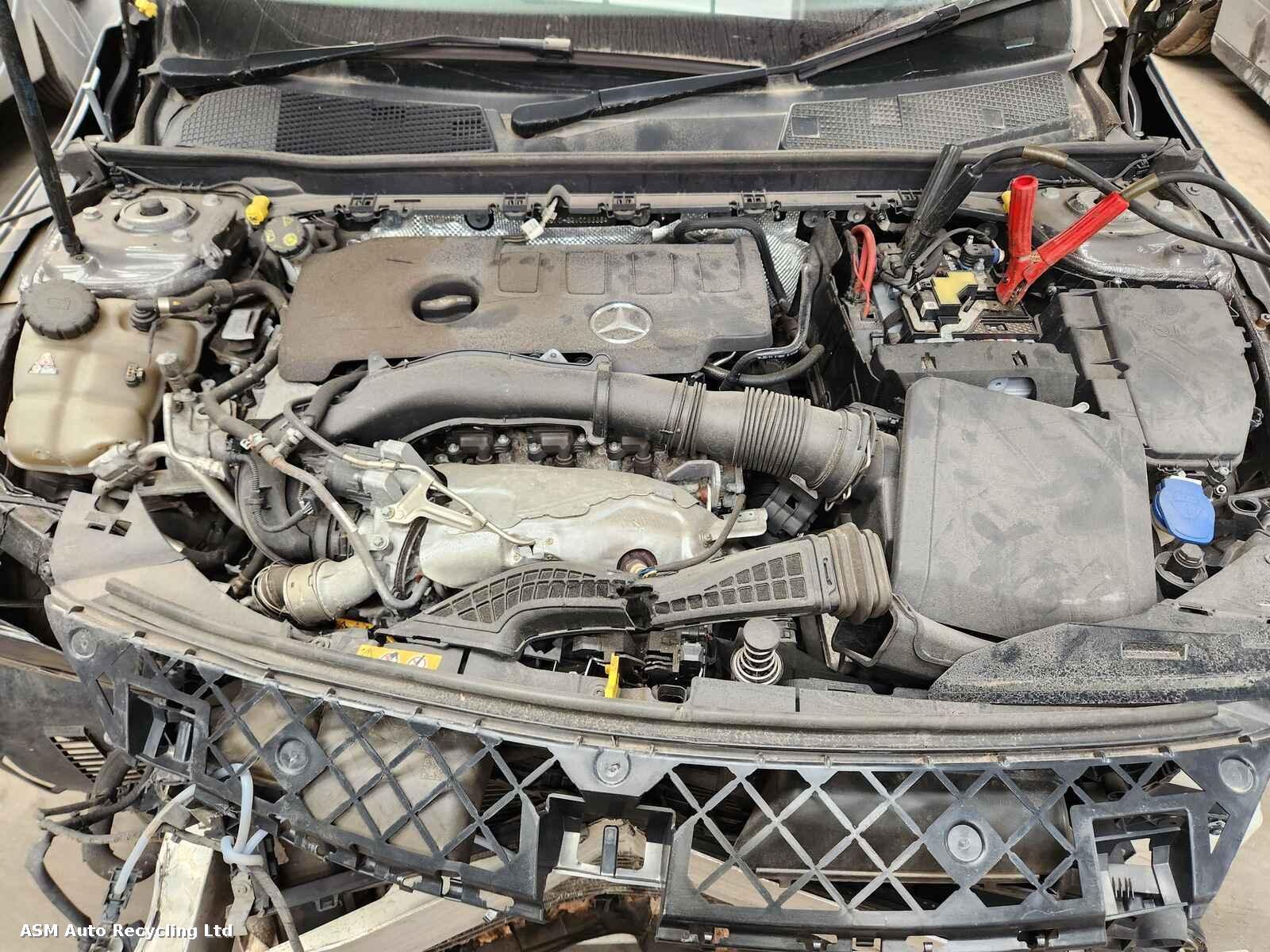 View Auto part Mercedes A Class 2019 5 Door Hatchback Breaking