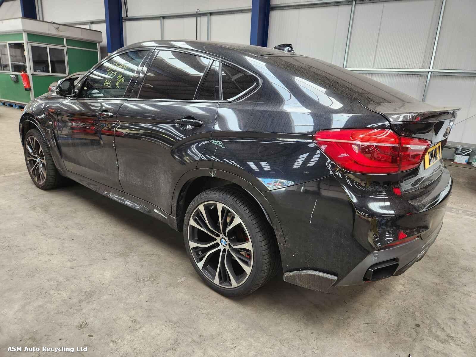 View Auto part Bmw X6 2017 4 Door Coupe Breaking