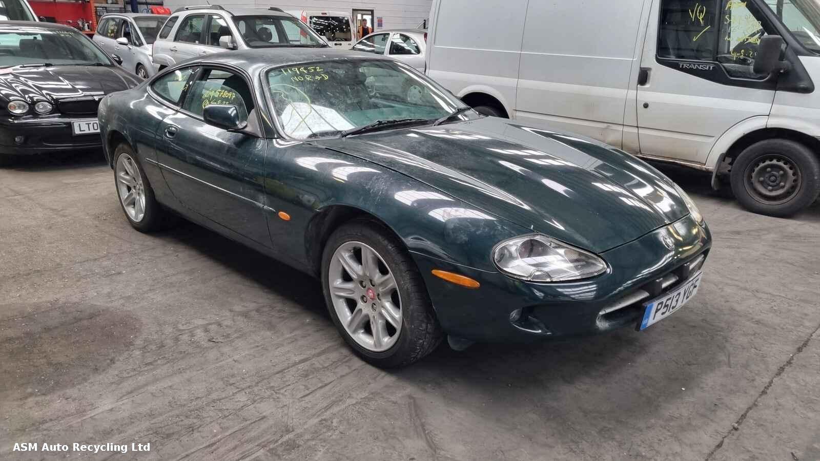 Image for a Jaguar Xk8 1996 2 Door Coupe Breaking
