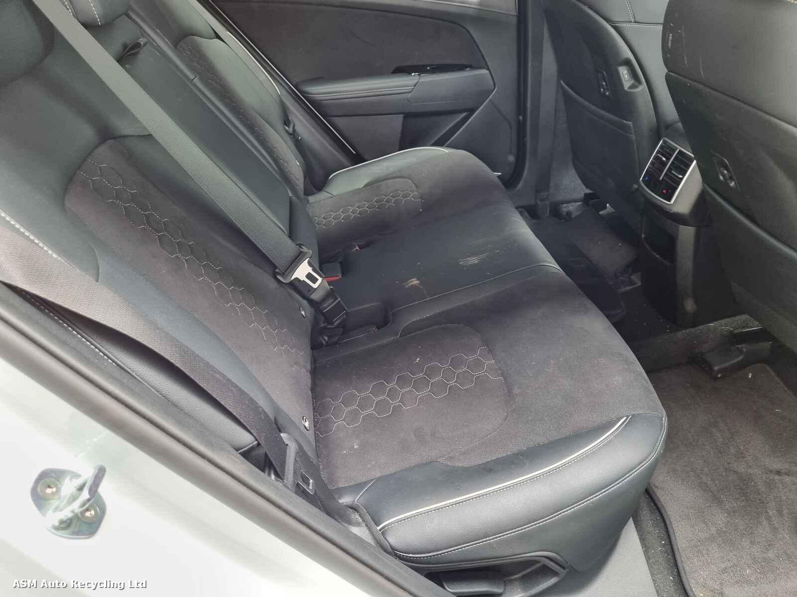 View Auto part Kia Sportage 2022 5 Door Estate Breaking