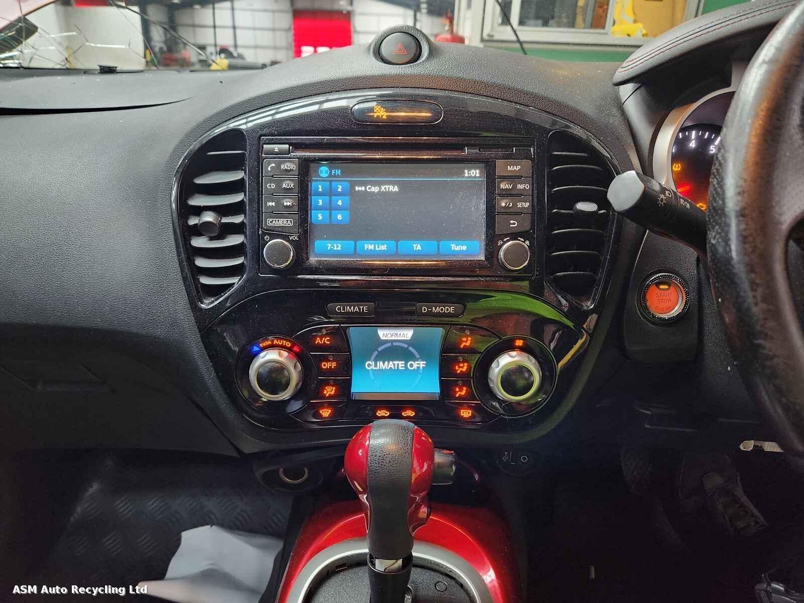 View Auto part Nissan Juke 2014 5 Door Hatchback Breaking