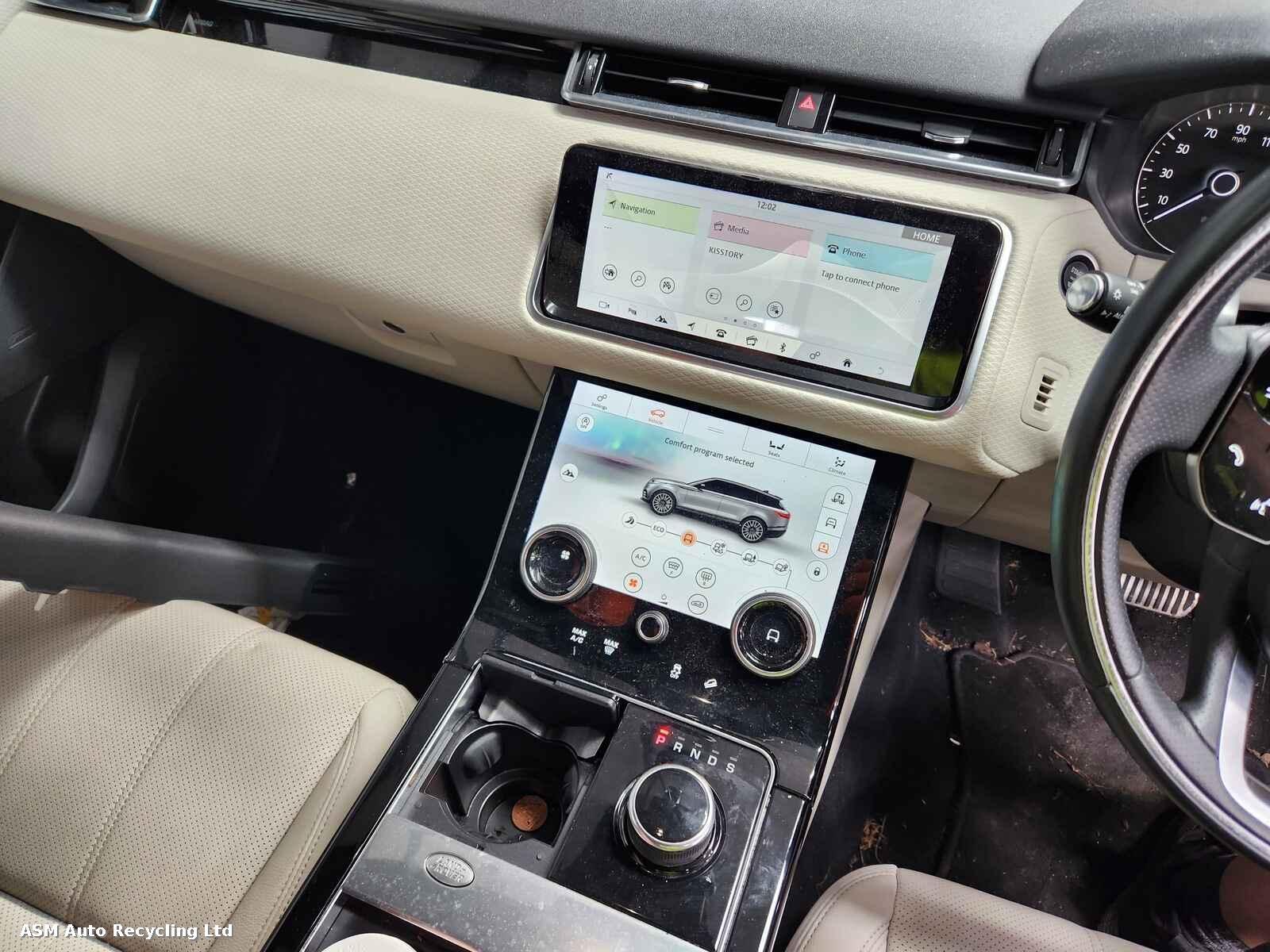 View Auto part Land Rover Range Rover Velar 2018 5 Door Estate Breaking
