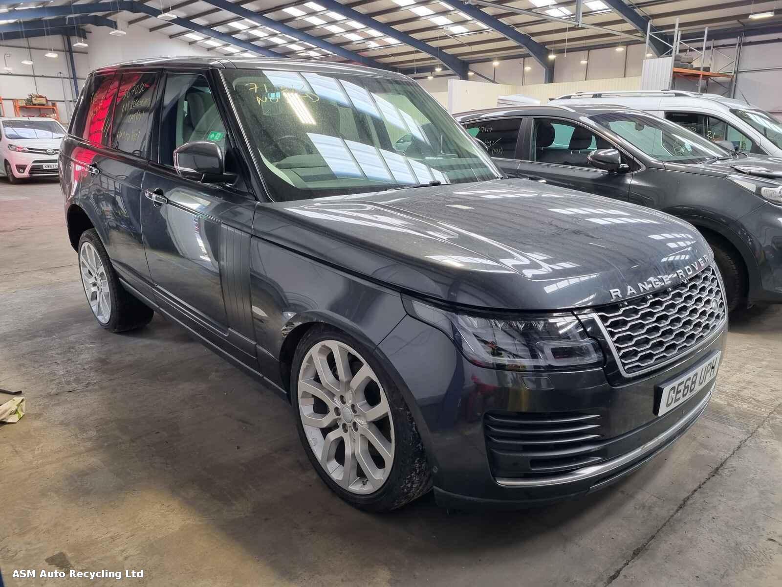 Image for a Land Rover Range Rover 2018 5 Door Estate Breaking
