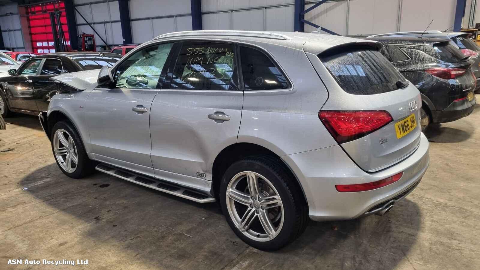 View Auto part Audi Q5 2016 5 Door Estate Breaking
