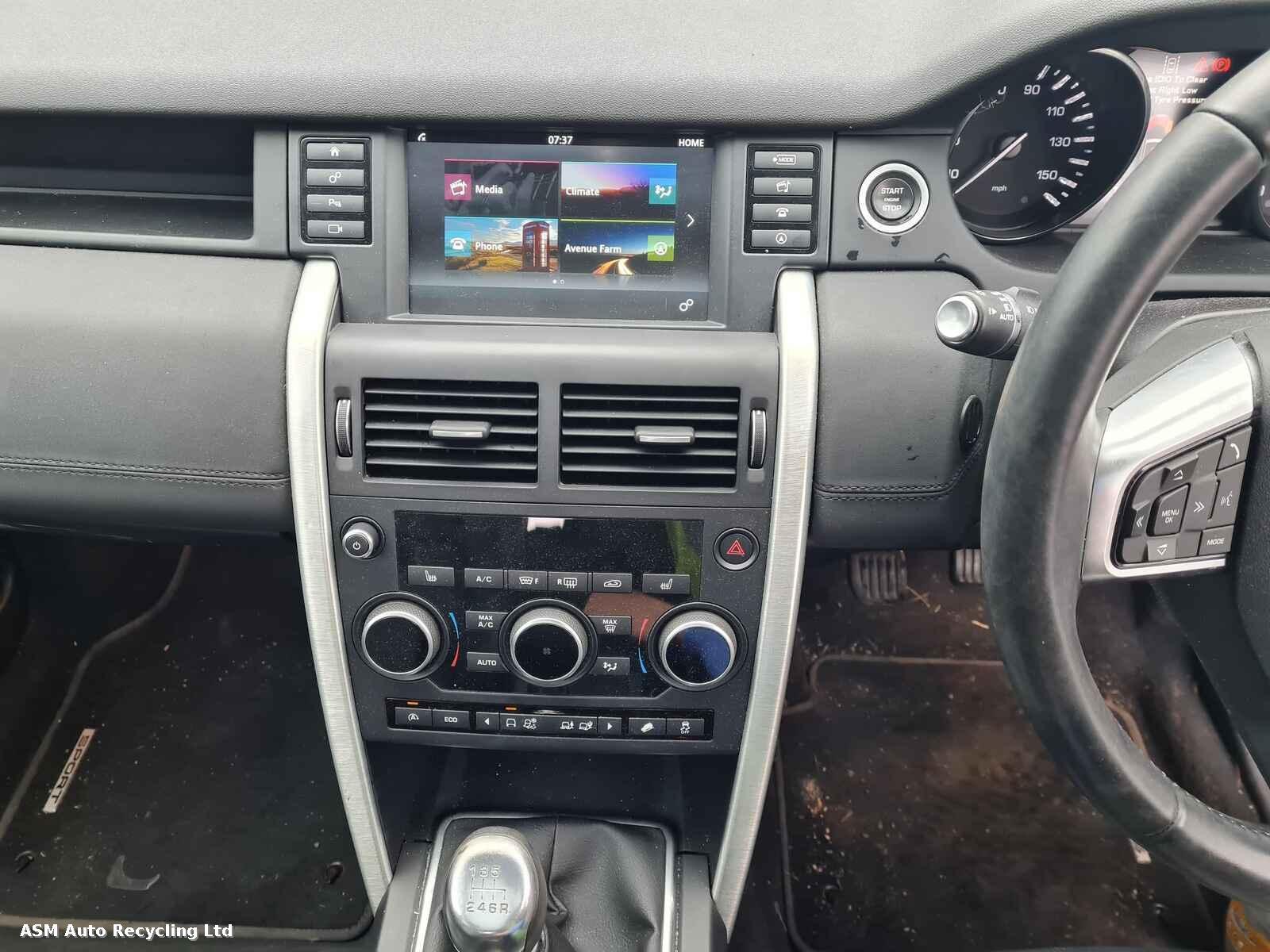 Land Rover Discovery Sport 2016 5 Door Estate Breaking View Auto part Land Rover Discovery Sport 2016 5 Door Estate Breaking