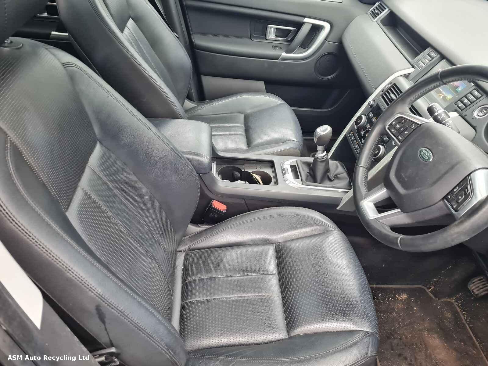 Land Rover Discovery Sport 2016 5 Door Estate Breaking View Auto part Land Rover Discovery Sport 2016 5 Door Estate Breaking