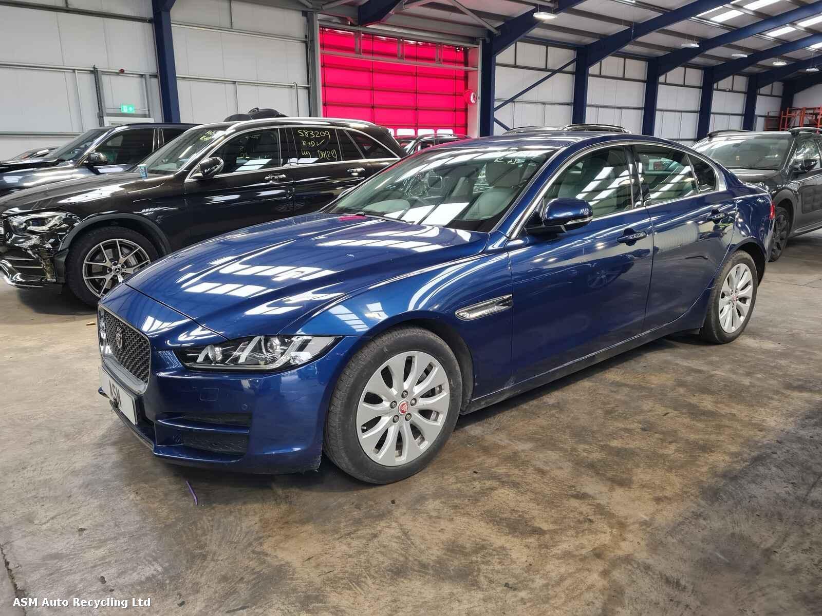Jaguar Xe 2015 4 Door Saloon Breaking View Auto part Jaguar Xe 2015 4 Door Saloon Breaking