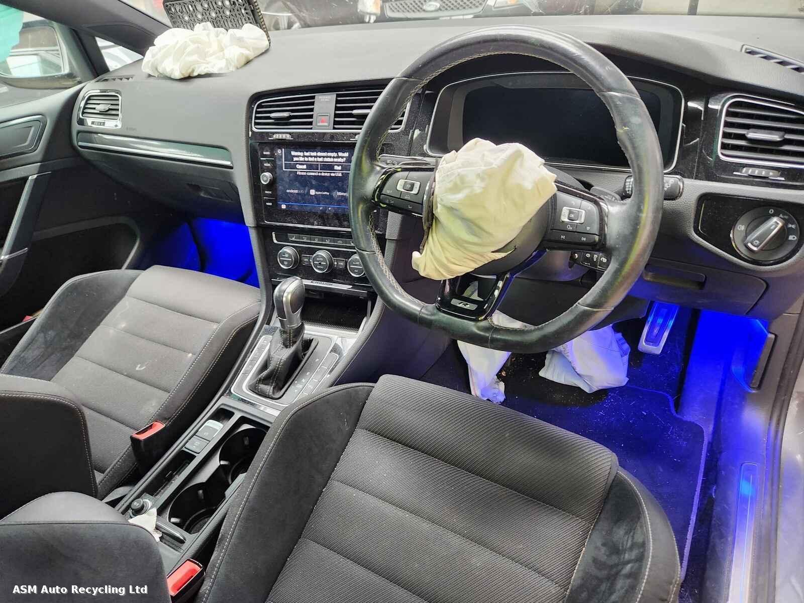 Volkswagen Golf 2018 5 Door Hatchback Breaking View Auto part Volkswagen Golf 2018 5 Door Hatchback Breaking