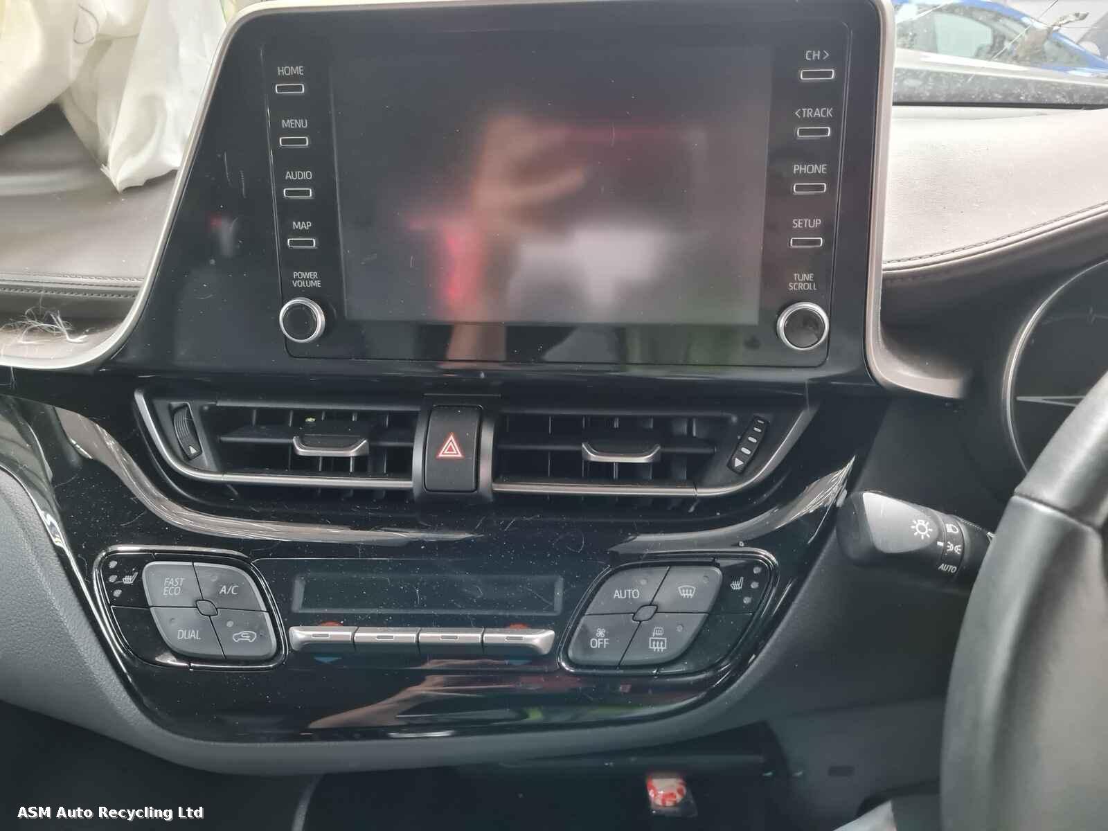 Toyota C-hr 2021 5 Door Hatchback Breaking View Auto part Toyota C-hr 2021 5 Door Hatchback Breaking