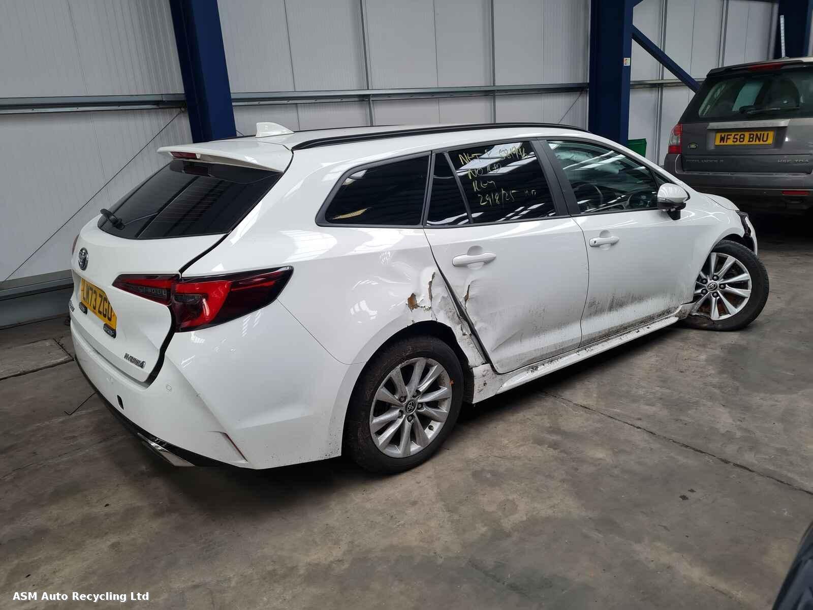 View Auto part Toyota Corolla 2023 5 Door Estate Breaking