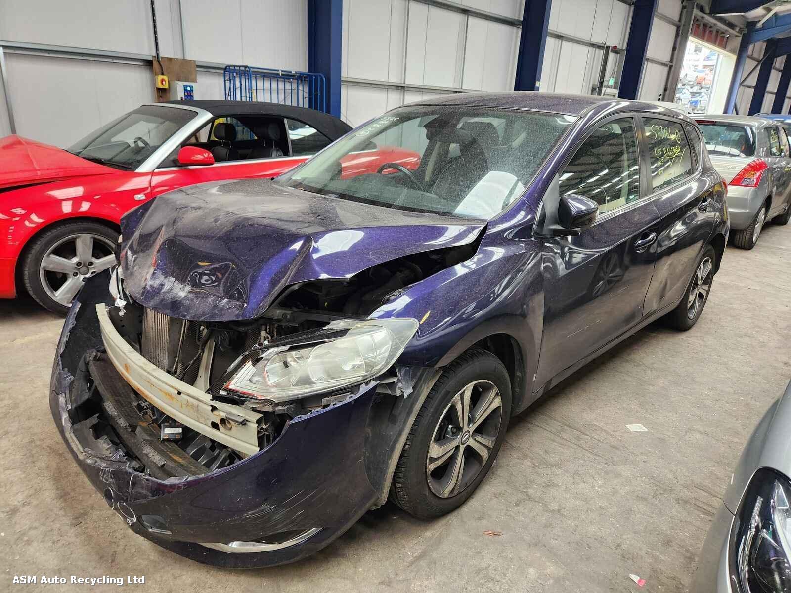 View Auto part Nissan Pulsar 2015 5 Door Hatchback Breaking